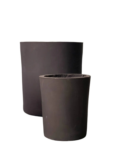 Aurora Clay Pot - Medium - black / pot only