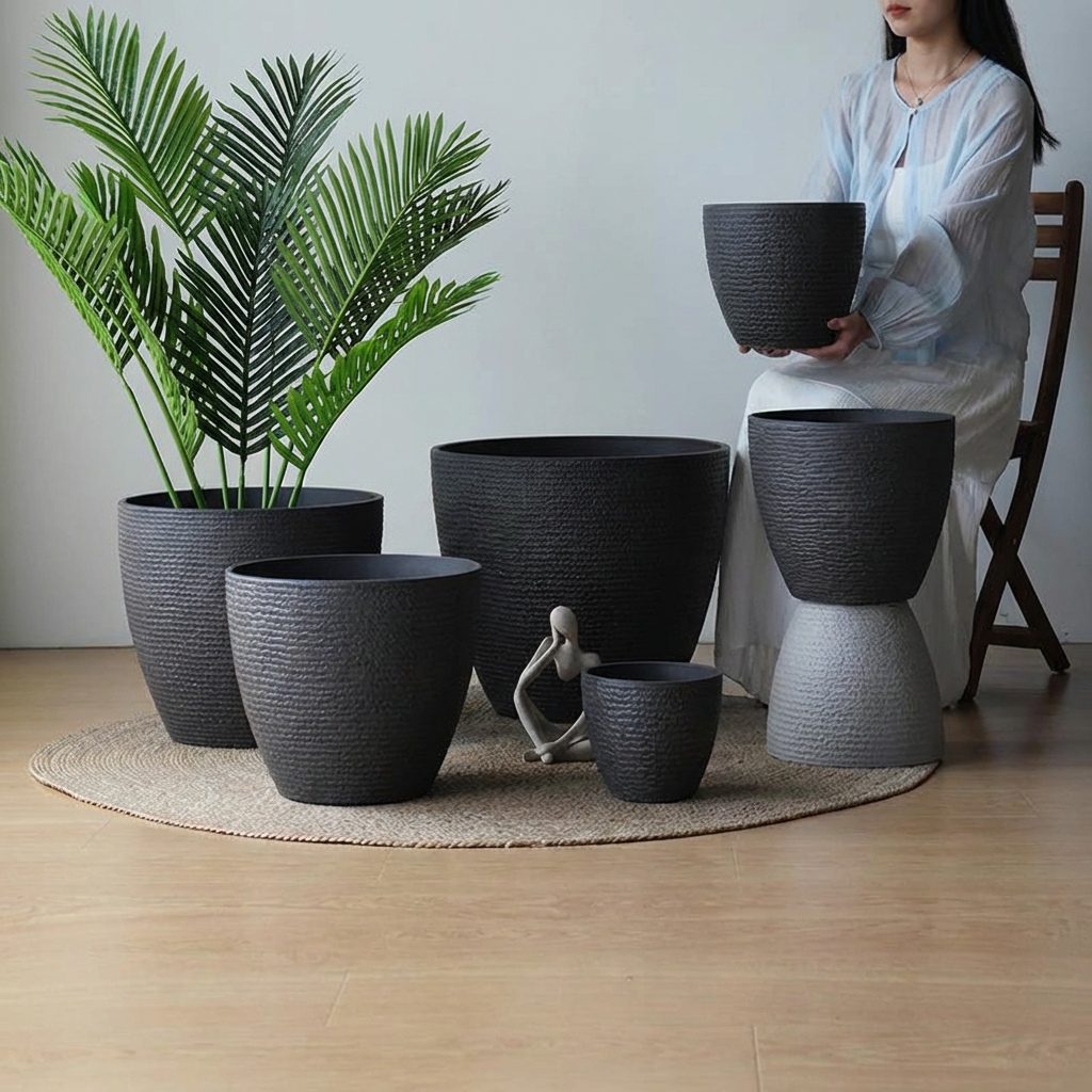 Cloudstone Classic Egg Planter - XL