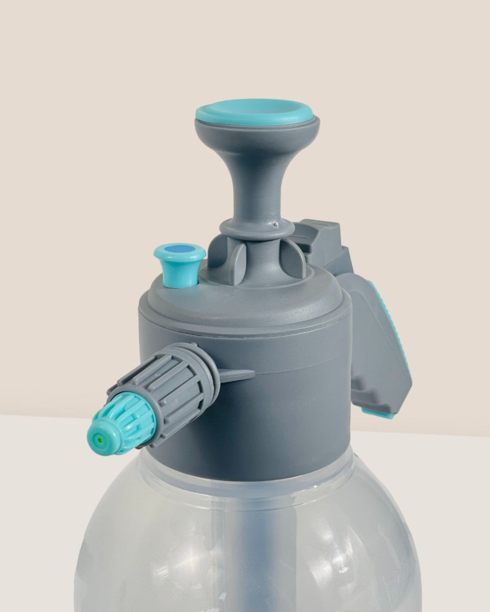 Mariah Garden Pump Spray Bottle - Tumbleweed Plants - Online Plant Delivery Singapore