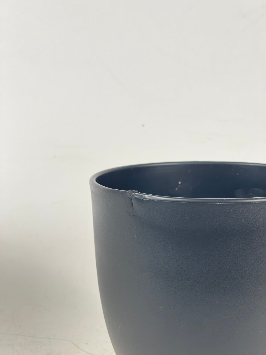 Second Chance: Luxe Melamine Pot - Black - Pot - Tumbleweed Plants - Online Plant Delivery Singapore